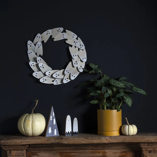 Ghost Wreath